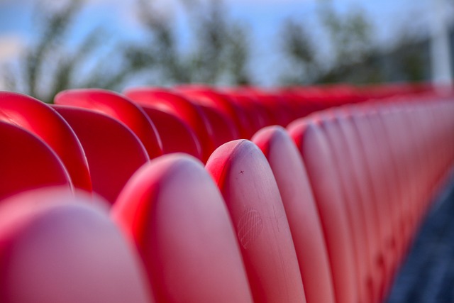 加拉塔萨雷0-1圣吉罗斯联合，普罗米斯-戴维制胜，云亚伊染红